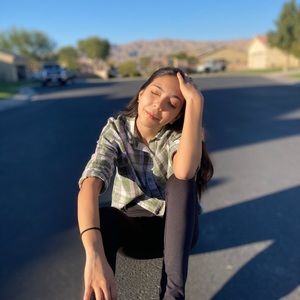 Meet your Posher, Anna